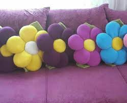 تصویر 3 از کوسن مبل طرح مدرن و رنگ‌ های متنوع